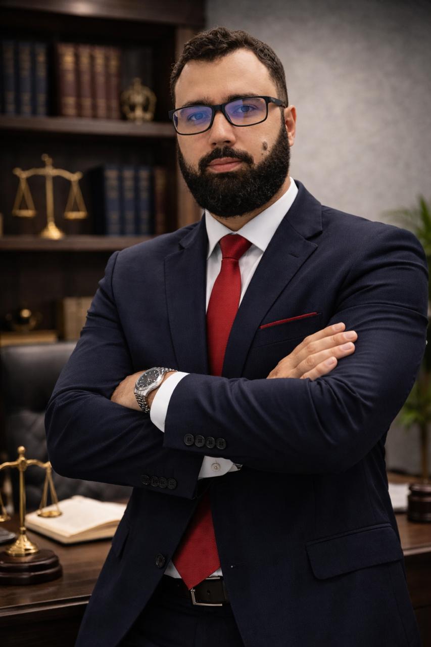 Advogado especialista em Direito Trabalhista, Cível e Licitações